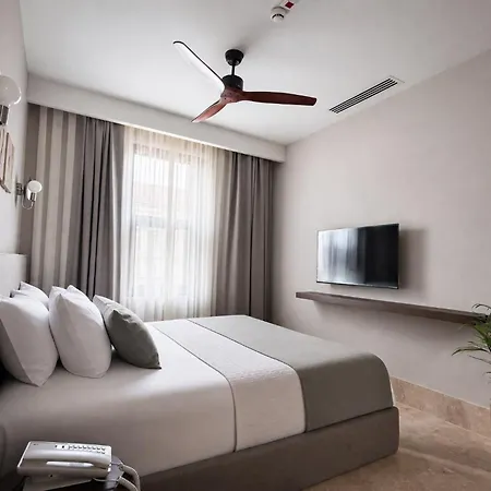 House Sola فندق ألاتشاتي
